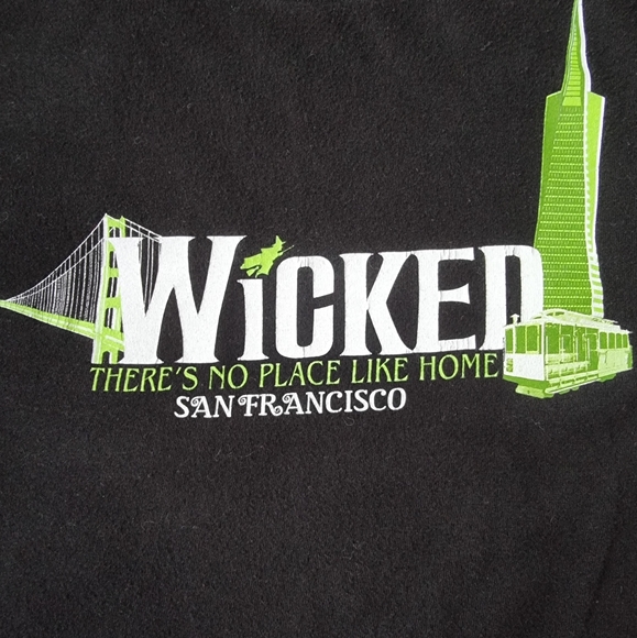 Vintage WICKED 'There's No Place Like Home' Wizard of OZ Black Unisex T-Shirt - Picture 2 of 6